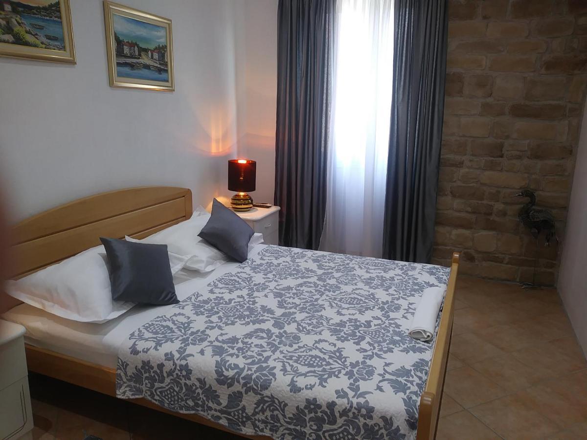 Apartment Lilly Spalato Esterno foto