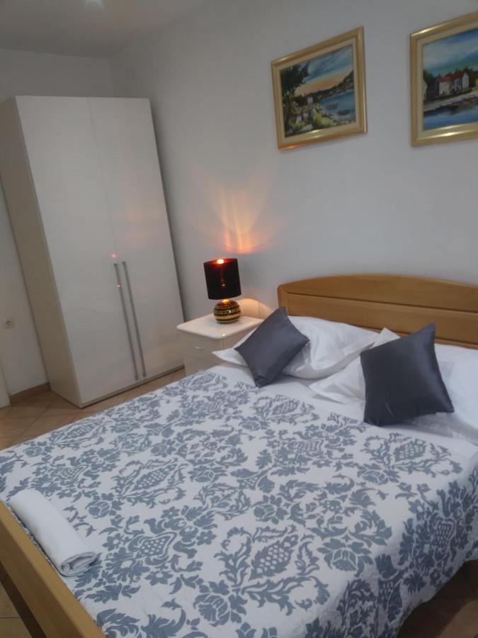 Apartment Lilly Spalato Esterno foto