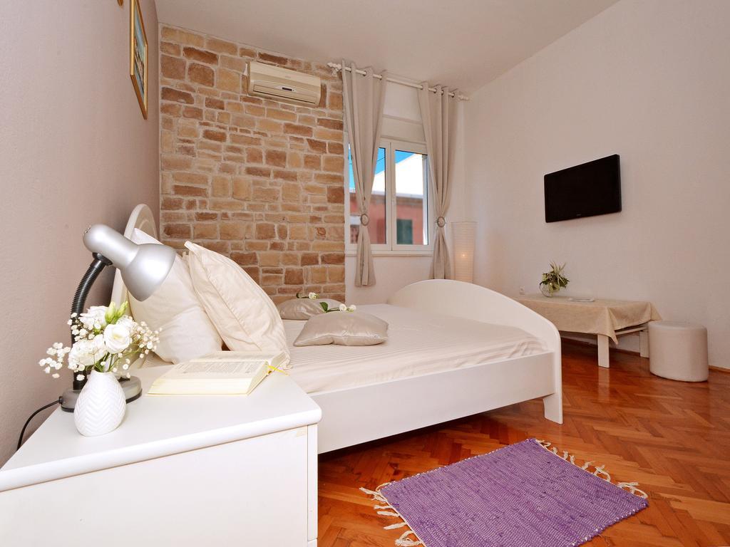 Apartment Lilly Spalato Esterno foto